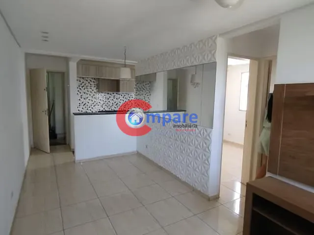 Apartamento com 45m² 2 quartos e 1 banheiro, à venda ou para alugar, no bairro Água Chata em Guarulhos