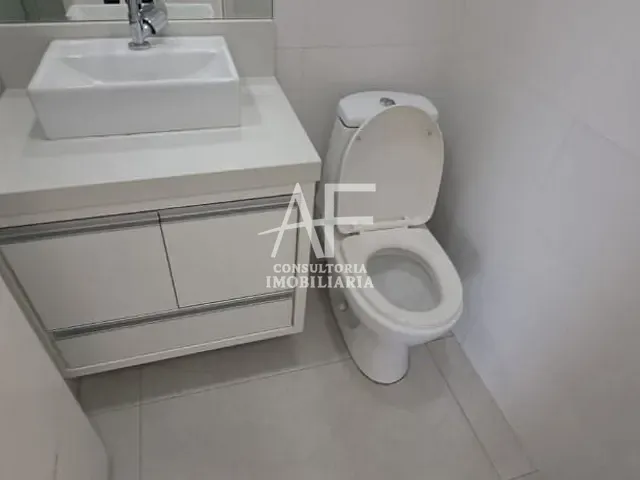Apartamento 3 quartos e 2 banheiros, para alugar, no bairro Barranco em Taubaté