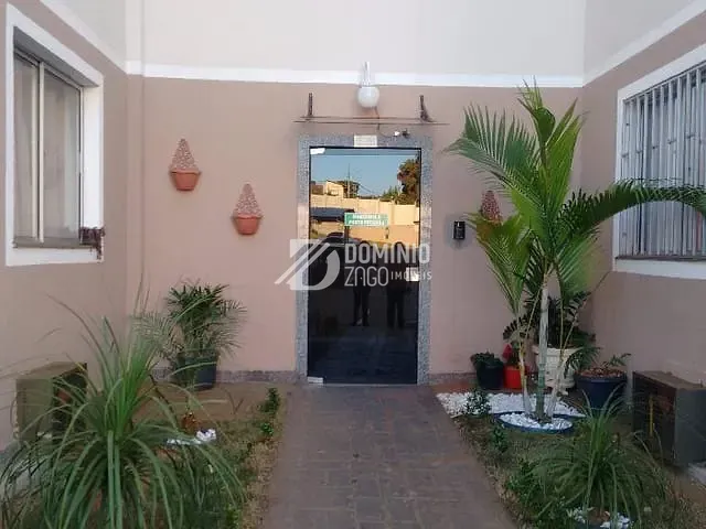 Apartamento com 10253m² 2 quartos e 1 banheiro, à venda, no bairro Fabrício em Uberaba