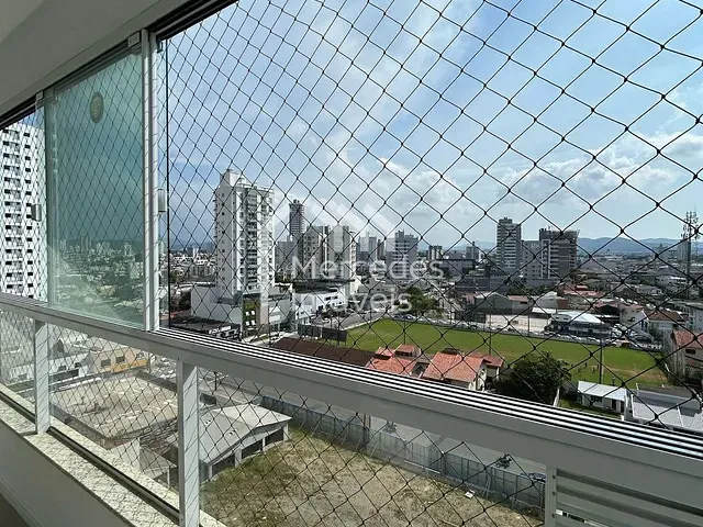 Apartamento com 80m² 2 quartos e 2 banheiros, à venda, no bairro Vila Operária em Itajaí