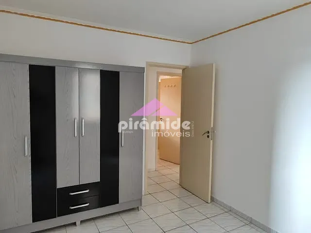 Apartamento com 70m² 2 quartos e 2 banheiros, para alugar, no bairro Centro em São José dos Campos