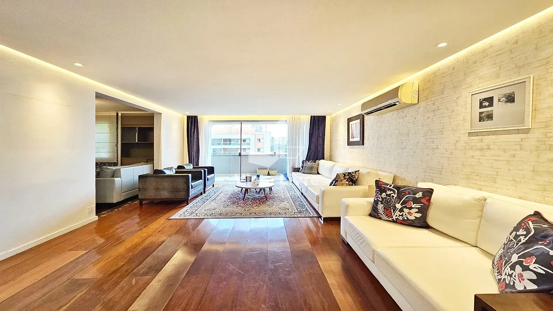 Apartamento, 3 quartos, 200 m² - Foto 1