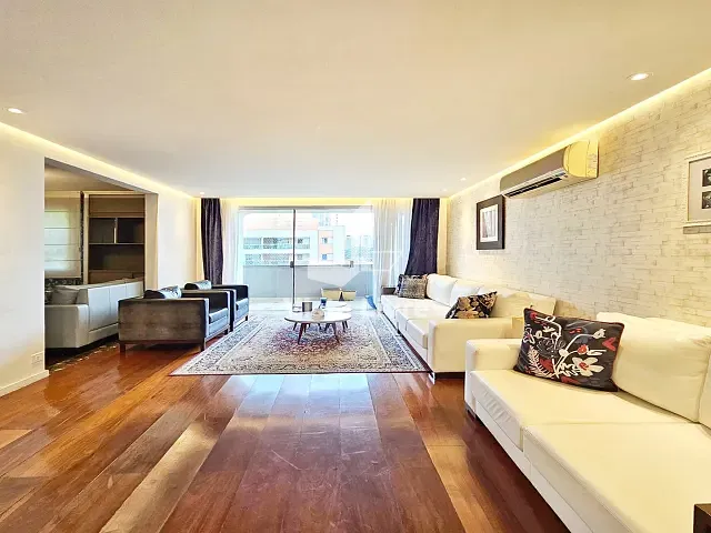 Apartamento com 200m² 3 quartos e 3 banheiros, à venda, no bairro Brooklin Novo em São Paulo