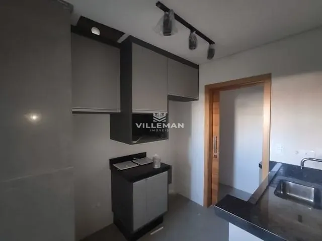 Apartamento com 145m² 3 quartos e 2 banheiros, à venda, no bairro Centro em Maringá