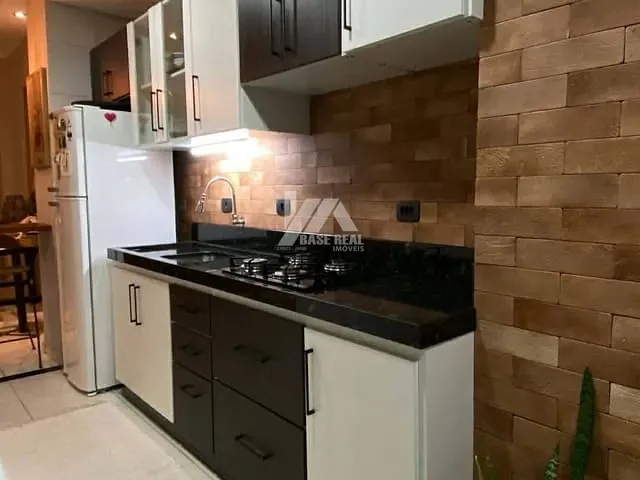 Apartamento 2 quartos e 1 banheiro, à venda, no bairro Trianon em Guarapuava