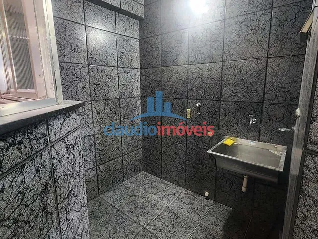 Apartamento 3 quartos e 2 banheiros, para alugar, no bairro Centro em Barra Mansa