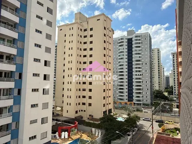 Apartamento 2 quartos e 2 banheiros, para alugar, no bairro Parque Residencial Aquarius em São José dos Campos