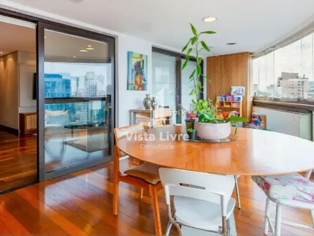 Apartamento com 218m² 4 quartos e 5 banheiros, à venda, no bairro Perdizes em São Paulo