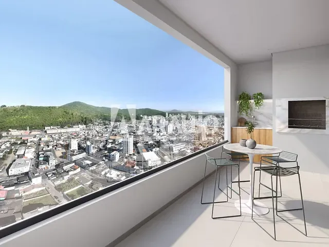 Apartamento com 126m² 2 quartos e 3 banheiros, à venda, no bairro Vila Operária em Itajaí