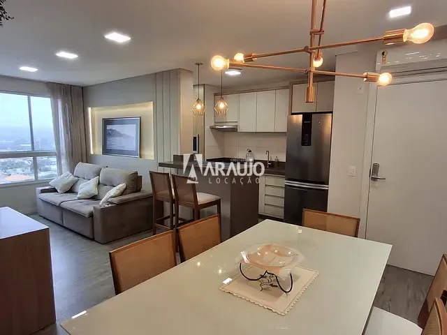 Apartamento 2 quartos e 2 banheiros, para alugar, no bairro Centro em Balneário Piçarras