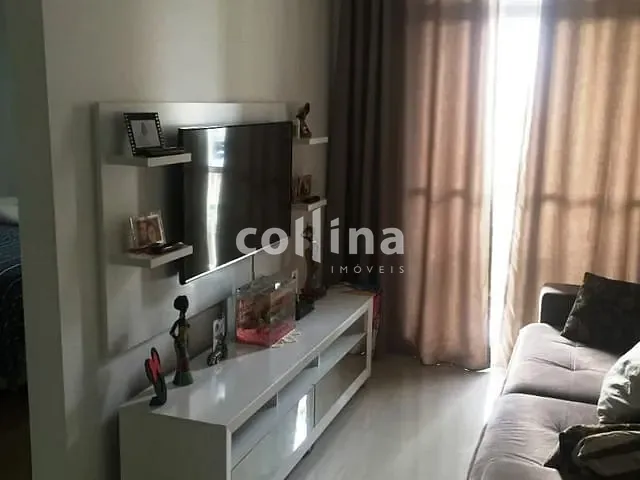 Apartamento 2 quartos e 1 banheiro, à venda, no bairro São Pedro em Osasco