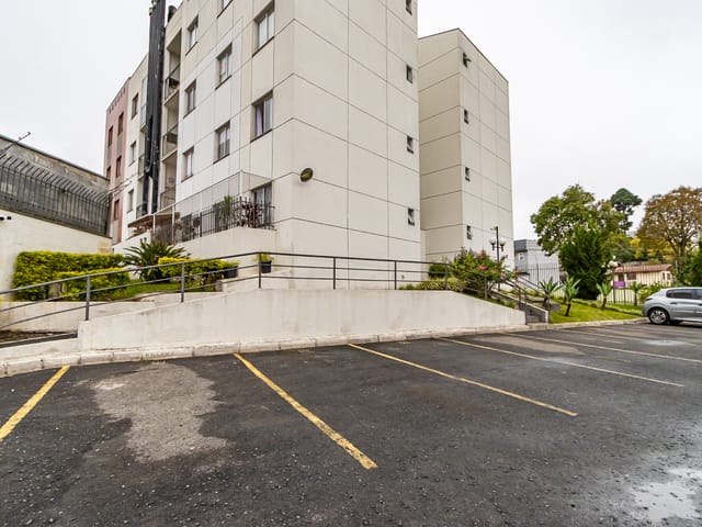 Apartamento 3 quartos e 2 banheiros, à venda, no bairro Vista Alegre em Curitiba