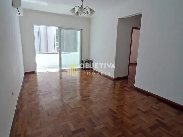 Apartamento 2 quartos e 1 banheiro, à venda, no bairro Centro Histórico em Porto Alegre