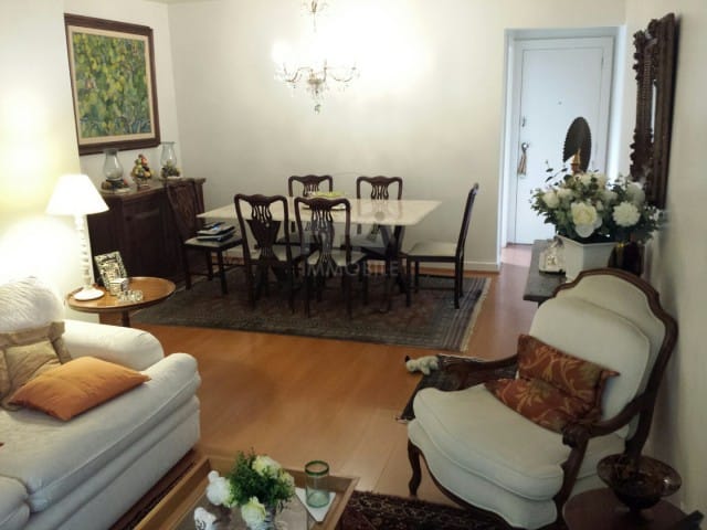 Apartamento à venda, no bairro Coronel Veiga em Petrópolis