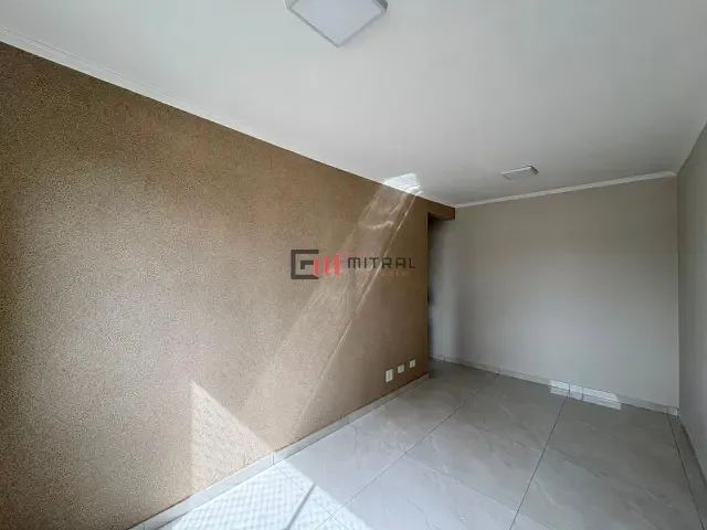 Apartamento com 51m² 2 quartos e 1 banheiro, à venda, no bairro Parque Jamaica em Londrina
