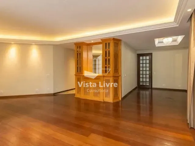 Apartamento com 181m² 3 quartos e 4 banheiros, à venda, no bairro Itaim Bibi em São Paulo