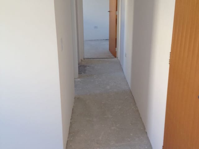 Apartamento 2 quartos e 1 banheiro, à venda, no bairro Residencial e Comercial Cidade Morumbi em Pindamonhangaba