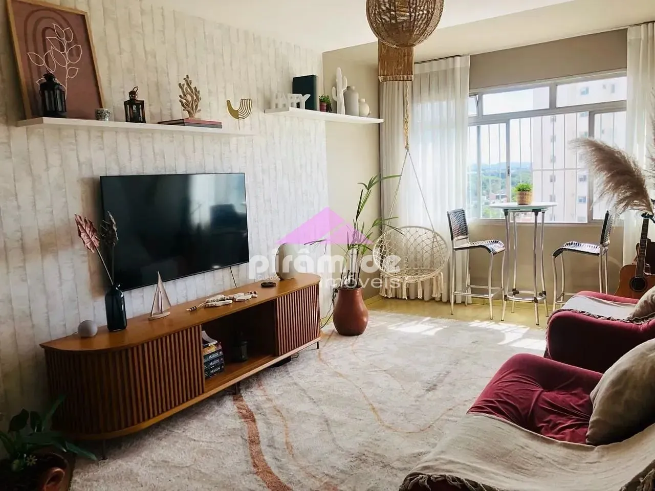 Apartamento, 3 quartos, 130 m² - Foto 1