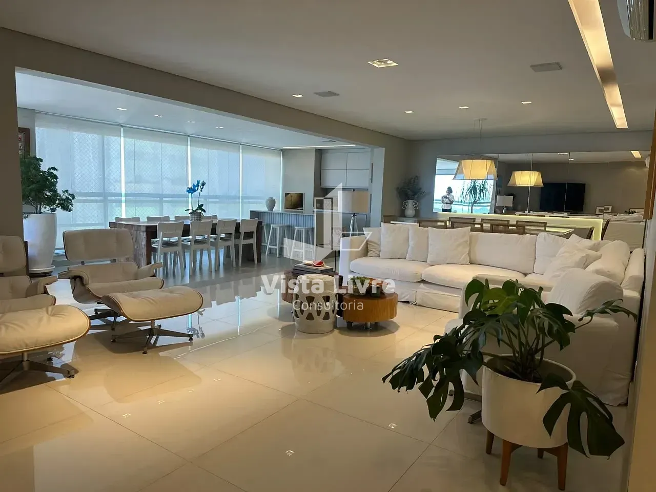Apartamento, 3 quartos, 210 m² - Foto 2