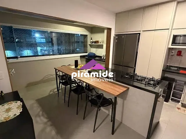 Apartamento 3 quartos e 2 banheiros, à venda, no bairro Vila Industrial em São José dos Campos