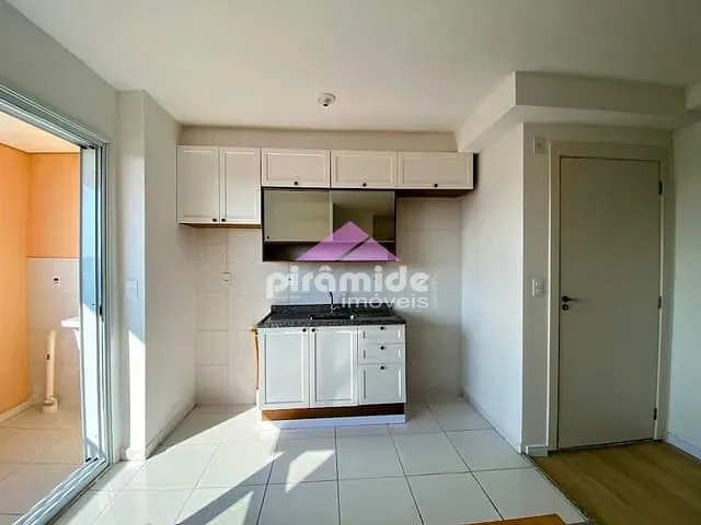 Apartamento 2 quartos e 2 banheiros, à venda, no bairro Jardim Topázio em São José dos Campos