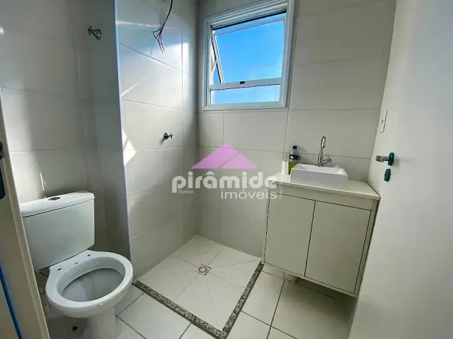 Apartamento 2 quartos e 2 banheiros, à venda, no bairro Jardim Topázio em São José dos Campos