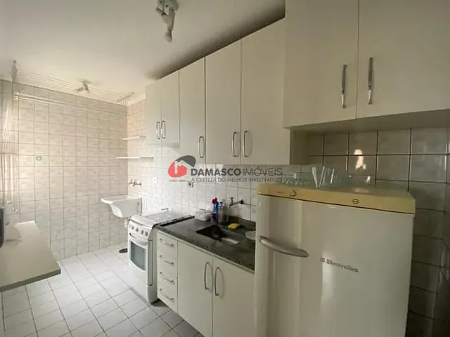 Apartamento 2 quartos e 1 banheiro, para alugar, no bairro Taboão em São Bernardo do Campo