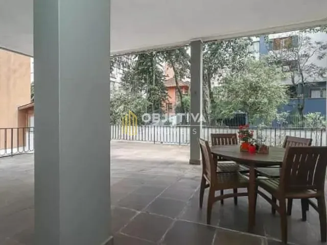 Apartamento 3 quartos e 3 banheiros, à venda, no bairro Petrópolis em Porto Alegre