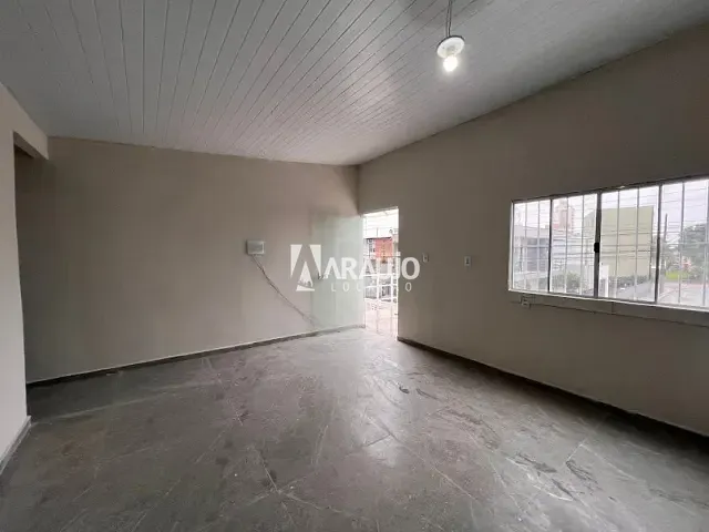 Apartamento 2 quartos e 1 banheiro, para alugar, no bairro São João em Itajaí