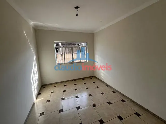 Apartamento 3 quartos e 2 banheiros, à venda, no bairro Ano Bom em Barra Mansa