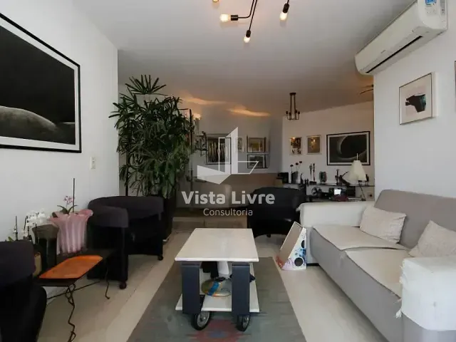 Apartamento com 129m² 4 quartos e 2 banheiros, à venda, no bairro Pinheiros em São Paulo