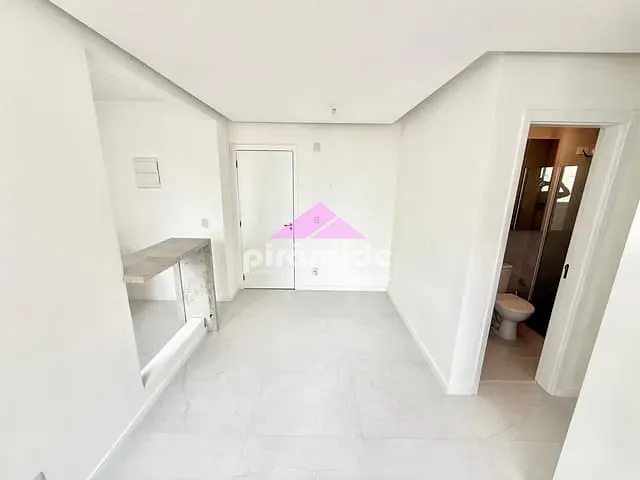 Apartamento 2 quartos e 2 banheiros, para alugar, no bairro Jardim das Indústrias em São José dos Campos