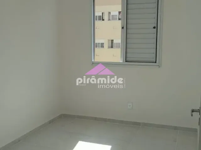 Apartamento 2 quartos e 1 banheiro, à venda, no bairro Jardim Ismênia em São José dos Campos