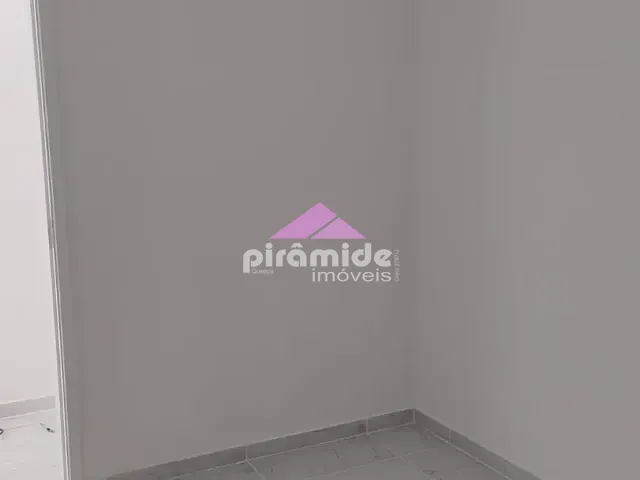 Apartamento 2 quartos e 1 banheiro, à venda, no bairro Jardim Ismênia em São José dos Campos