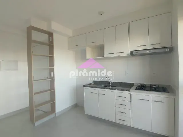 Apartamento 2 quartos e 2 banheiros, para alugar, no bairro Jardim Topázio em São José dos Campos