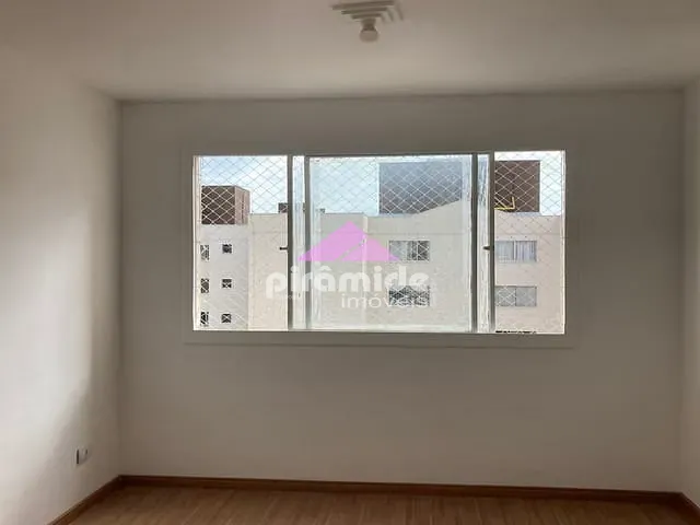 Apartamento 2 quartos e 1 banheiro, à venda, no bairro Jardim América em São José dos Campos