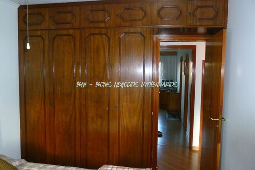 Apartamento à venda com 4 quartos, 140m² - Foto 7