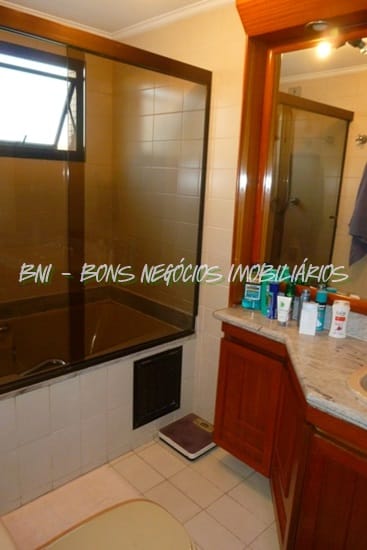 Apartamento à venda com 4 quartos, 140m² - Foto 4