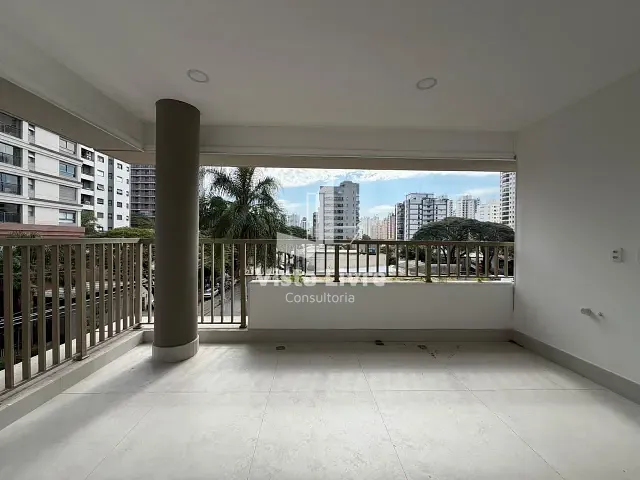 Apartamento com 149m² 3 quartos e 3 banheiros, à venda, no bairro Moema em São Paulo