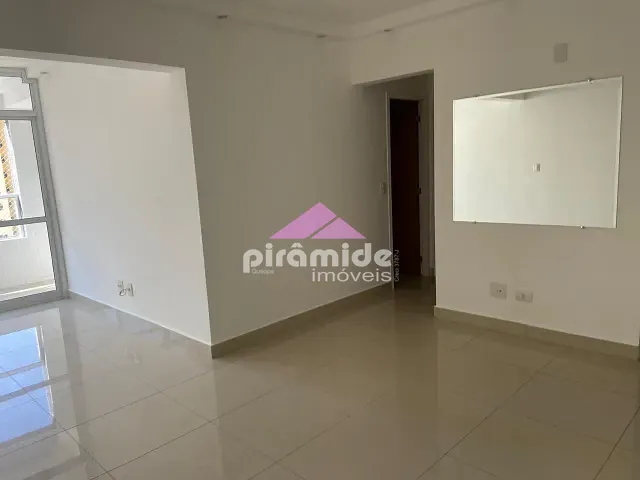 Apartamento 2 quartos e 2 banheiros, para alugar, no bairro Condomínio Royal Park em São José dos Campos