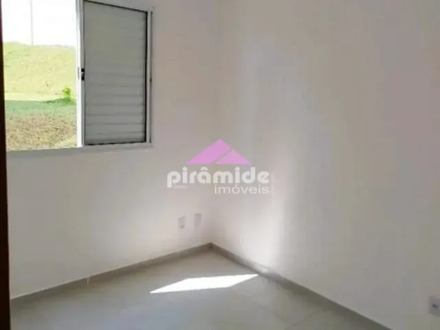 Apartamento 2 quartos e 1 banheiro, para alugar, no bairro Residencial Frei Galvão em São José dos Campos