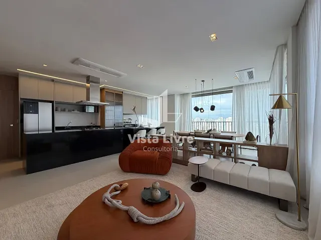 Apartamento com 150m² 2 quartos e 2 banheiros, à venda, no bairro Vila Nova Conceição em São Paulo