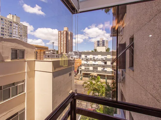 Apartamento 2 quartos e 2 banheiros, à venda, no bairro Santana em Porto Alegre