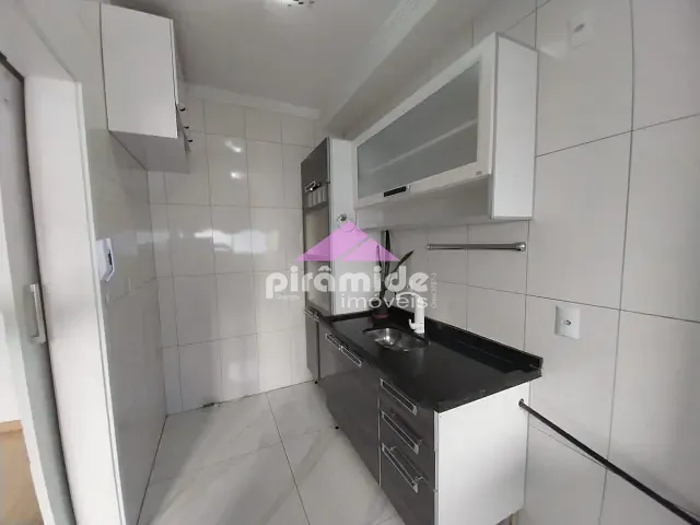 Apartamento 2 quartos e 1 banheiro, para alugar, no bairro Jardim Ismênia em São José dos Campos