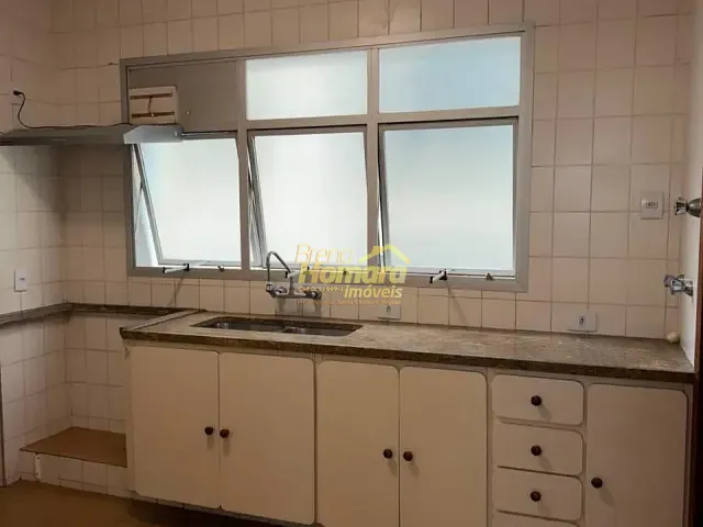 Apartamento 3 quartos e 3 banheiros, para alugar, no bairro Higienópolis em São Paulo