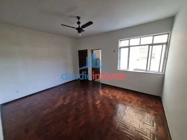 Apartamento 2 quartos e 2 banheiros, à venda, no bairro Centro em Barra Mansa
