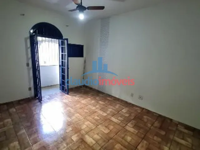 Apartamento 2 quartos e 2 banheiros, à venda, no bairro Centro em Barra Mansa