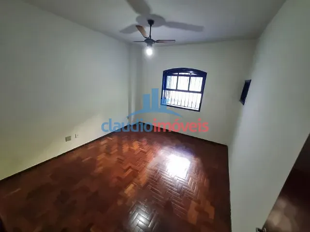 Apartamento 2 quartos e 2 banheiros, à venda, no bairro Centro em Barra Mansa