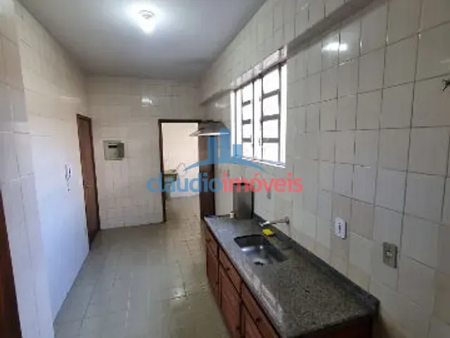 Apartamento 2 quartos e 2 banheiros, à venda, no bairro Centro em Barra Mansa
