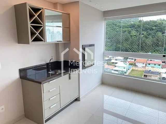 Apartamento com 175m² 3 quartos e 2 banheiros, à venda, no bairro Fazenda em Itajaí